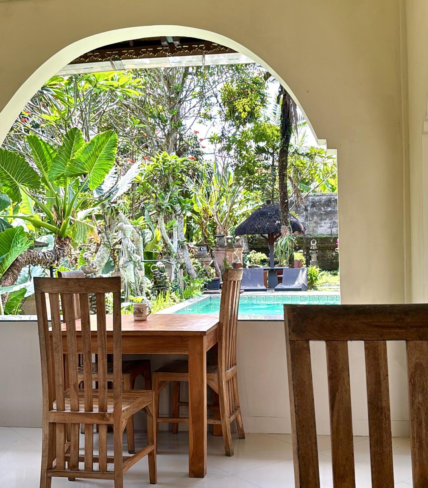 Ubud Kerta City Hotel Ngoại thất bức ảnh